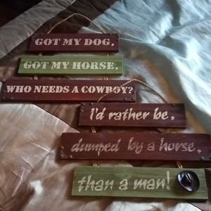 Cowgirls wall hanging's